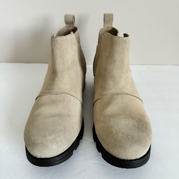 Sorel Women's Ankle Booties in Light Tan - Picture 4 of 14